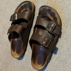 Birkenstock 2 strap classic oil rubbed leather sandals, size EU 44